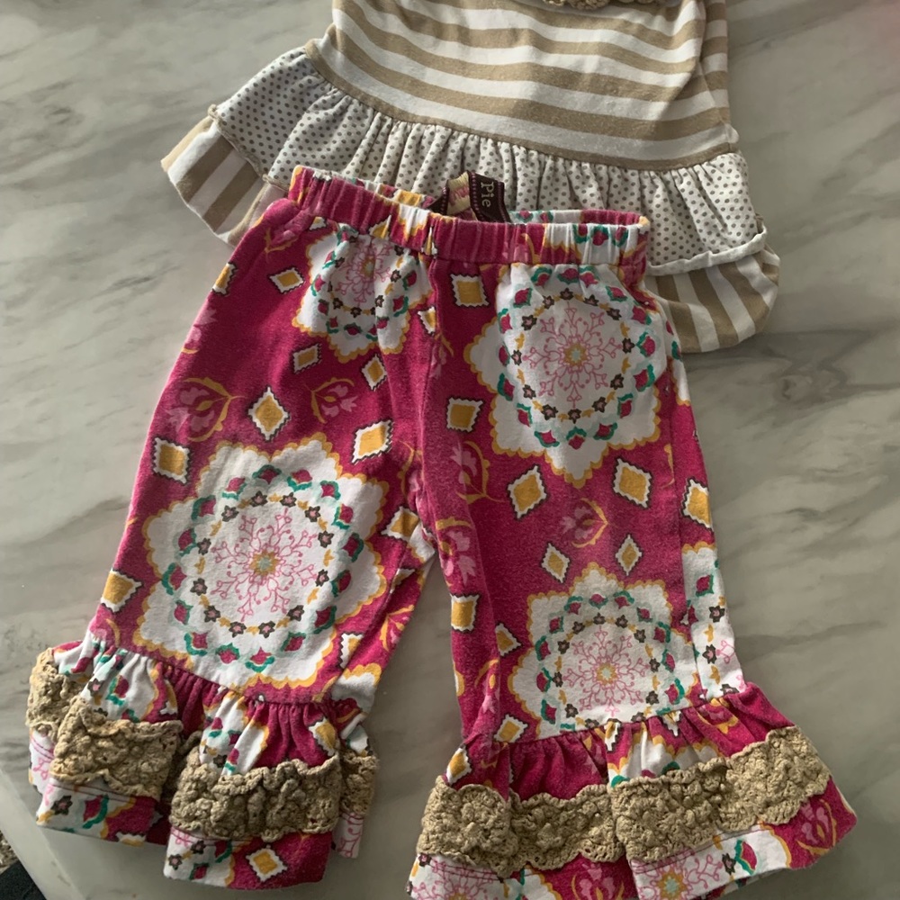 Mustard Pie set 9 months